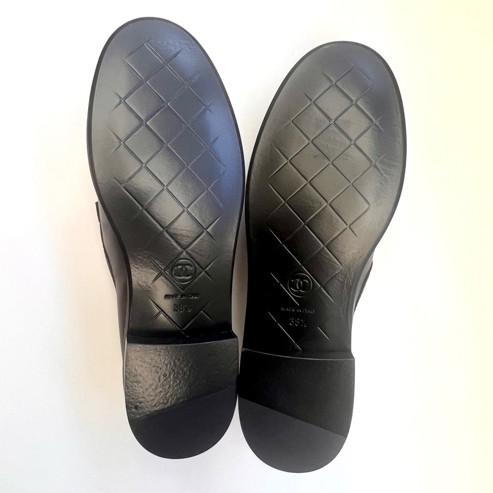 🔥CHANEL Loafers - Picture 4 of 11